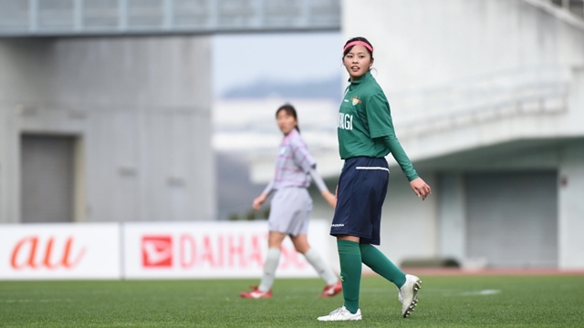 全日本高等学校女子サッカー選手権 初戦敗退の名門 常盤木 姉も着けた10番を背負った沖野るせり 思うようにいかなかった