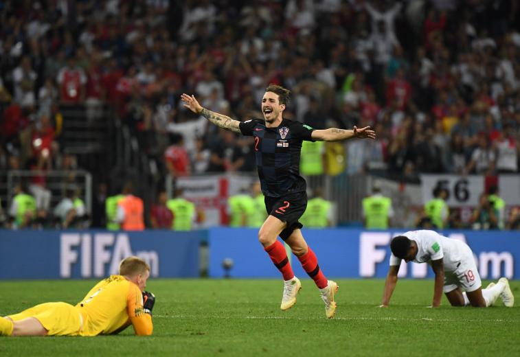 Sime Vrsaljko célèbre la qualification de la Croatie face à l'Angleterre