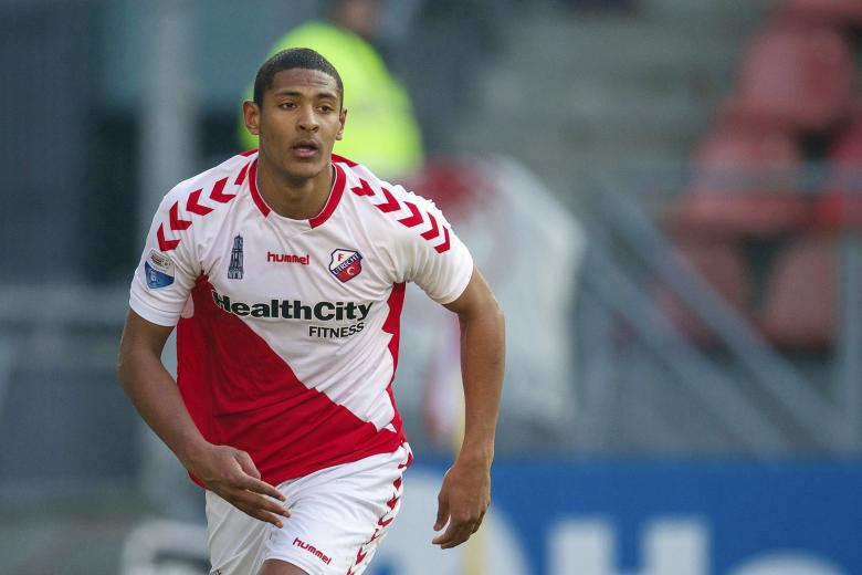 Sebastien Haller (Utrecht) en Eredivisie le 15 février 2015