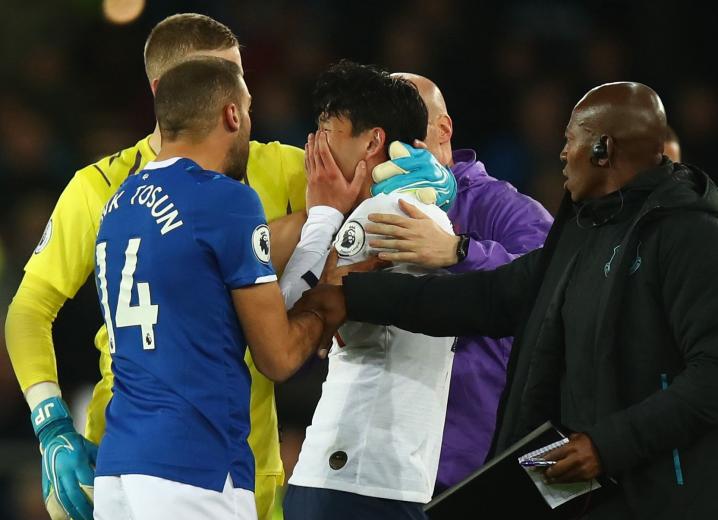 Les larmes d'Heung Min-Son face à Everton