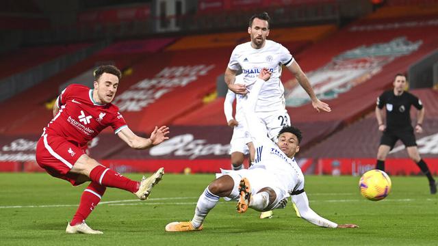 Foto Liga Inggris: Diogo Jota Mengesankan, Liverpool Pesta Gol ke Gawang Leicester City