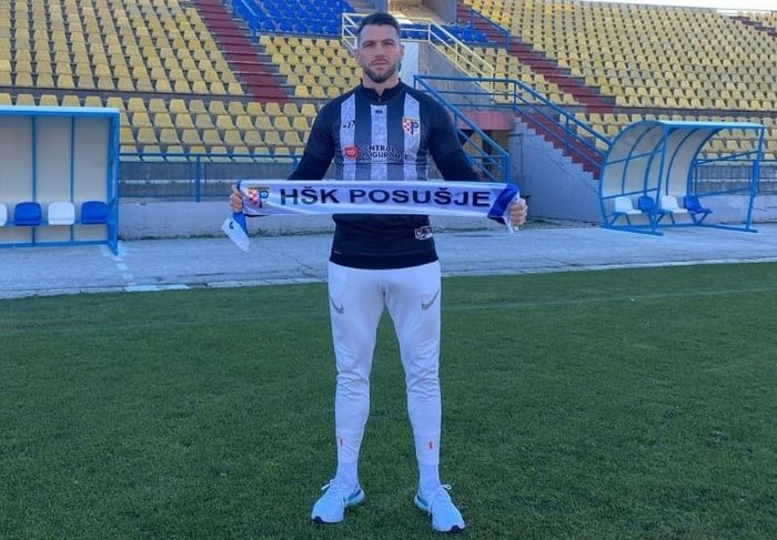 Klub divisi dua Liga Bosnia-Herzegovina, HSK Posusje, mengumumkan kalau Marko Simic akan berlatih tujuh hari di klubnya, 30 November 2020.